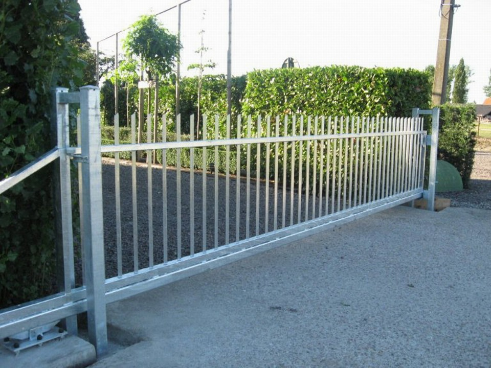 Voorbeeld van zware industiële zwevende poort (verzinkt)